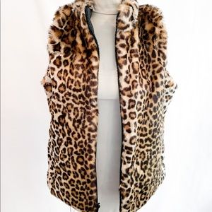 Woman’s Double sided vest